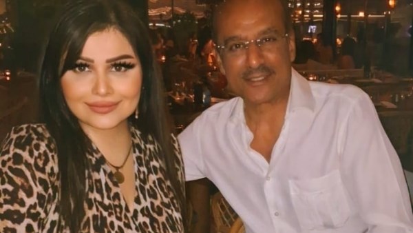 وعد البحري مع المنتج فهد الزاهد في عشاء عمل بدبي