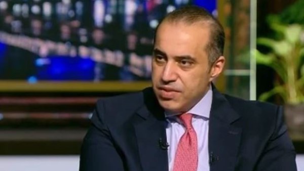 المستشار محمود فوزي، وزير الشؤون النيابية والقانونية والتواصل السياسي