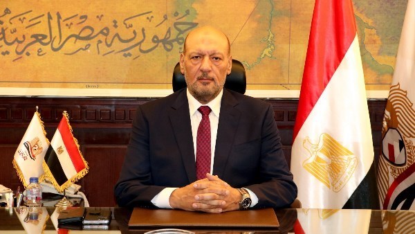  المستشار حسين أبو العطا، رئيس حزب "المصريين"، عضو المكتب التنفيذي لتحالف الأحزاب المصرية