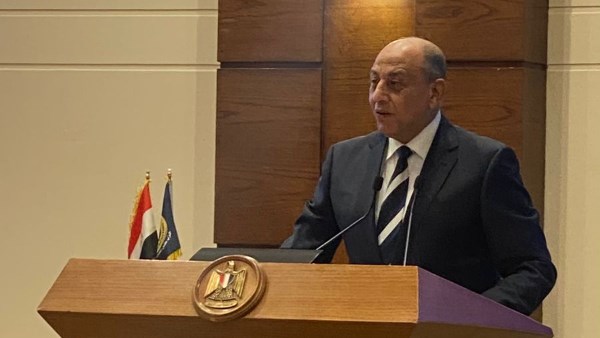 الفريق محمد عباس حلمي، رئيس حزب حماة الوطن