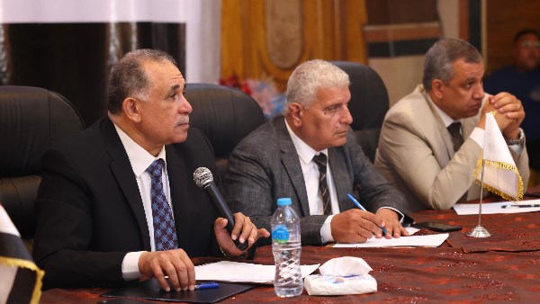 نقيب المحامين