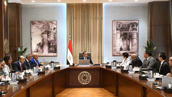 رئيس مجلس الوزراء 