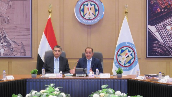 وزير المالية 