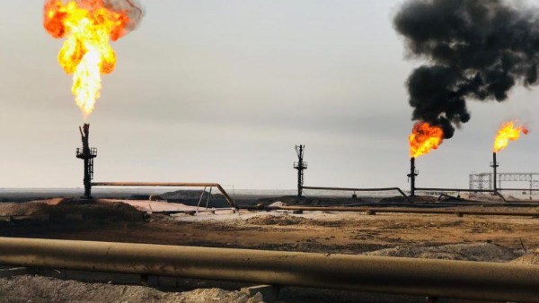 العراق يعلن ارتفاع إيرادات النفط بعد إنهاء التخفيض الطوعي للإنتاج