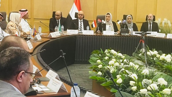 جانب من الاجتماع 
