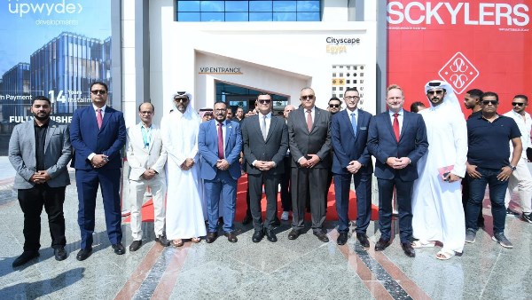 وزير الإسكان يفتتح معرض سيتى سكيب