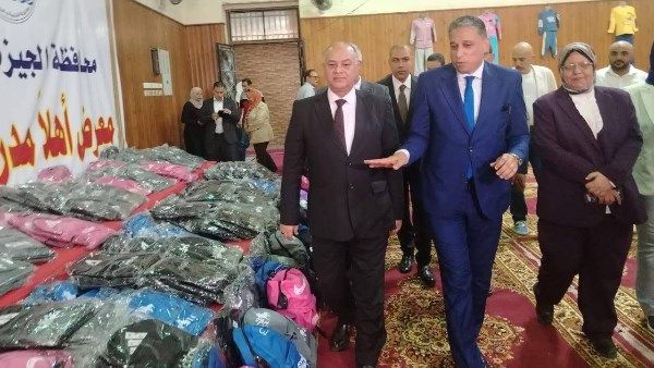 السكرتير العام لمحافظة الجيزة ووكيل وزارة التربية والتعليم بالجيزة 