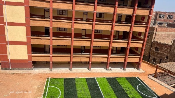 مدرسة جديدة