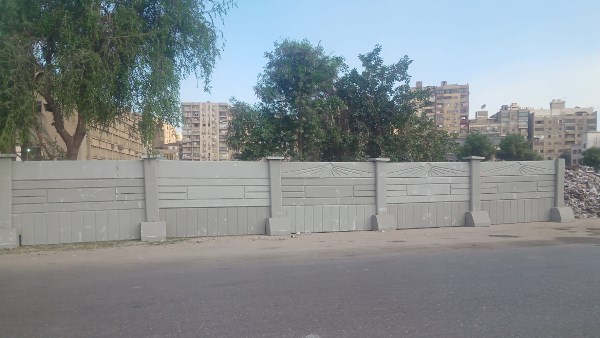 أسوار خرسانية
