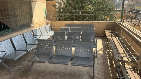 ساحة انتظار للمرضى