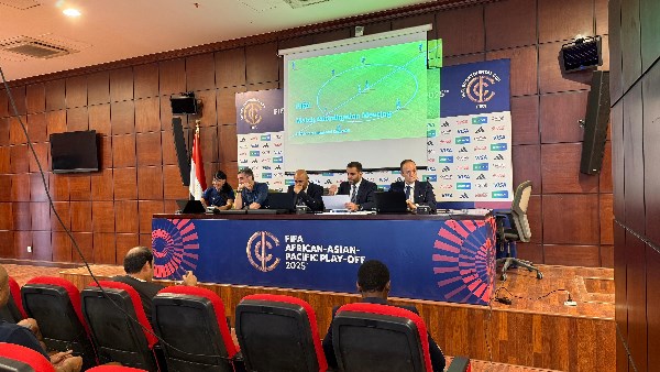 الاجتماع الفني لمباراة بيراميدز وأوكلاند سيتي
