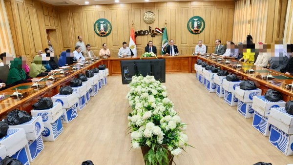 لقاء محافظ المنوفية 