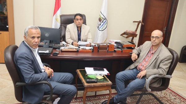 سكرتير بني سويف يبحث إجراءات نقل المتحف إلى مقر مجلس المدينة القديم 
