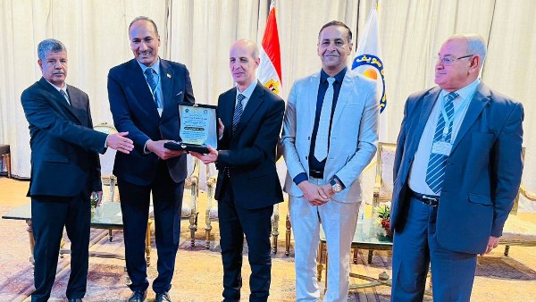 بمناسبة مرور 10 سنوات.. رئيس جامعة بني سويف يشهد المؤتمر العلمي الأول لكلية الخدمة الاجتماعية التنموية