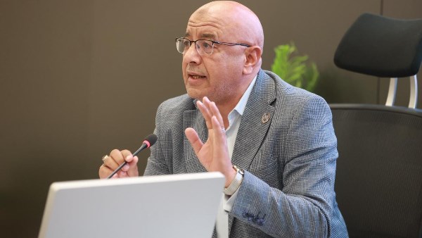 مدير اهناسيا التخصصي