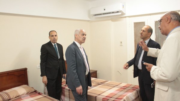 متابعة تسكين الطلاب بالمدن الجامعية 