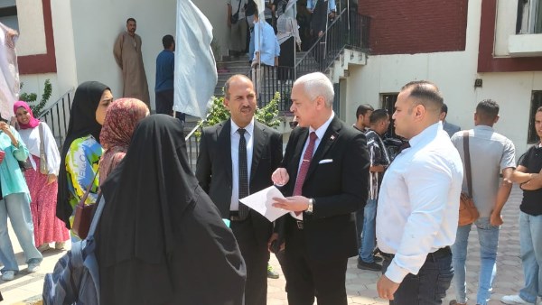 جامعة أسيوط تستمر في استقبال الطلاب بالمدينة الجامعية مع انطلاق العام الدراسي الجديد