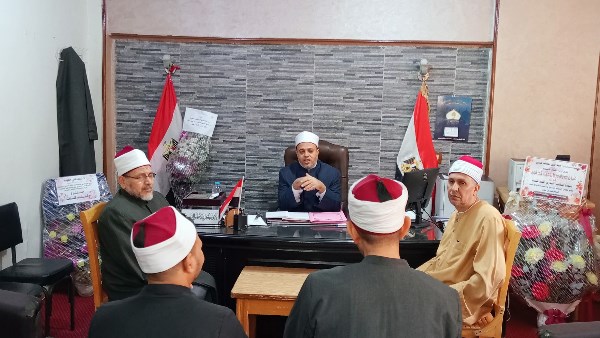 وكيل وزارة أوقاف أسيوط يترأس لجنة مقابلات أعضاء المدارس العلمية