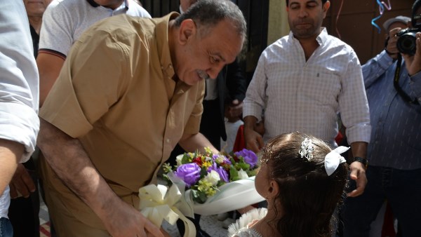 محافظ أسيوط يشهد احتفالية تكريم المتفوقين من أبناء دار الصفا لرعاية الأيتام بحي غرب