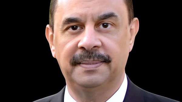 اللواء دكتور عبدالفتاح سراج محافظ سوهاج