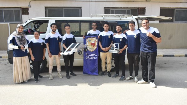 طلاب جامعة سوهاج
