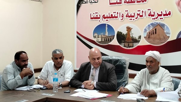 بدء تقييم 1000 متقدم للوظائف الإشراقية بتعليم قنا