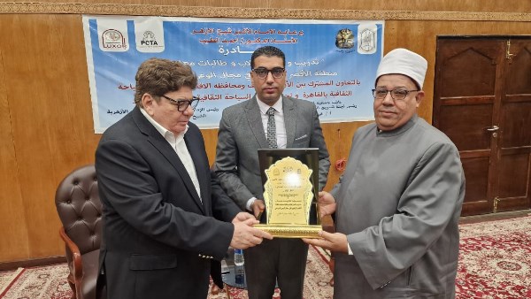 نائب محافظ الأقصر يشهد ختام مبادرة تدريب طلاب الأزهر على الوعي السياحي