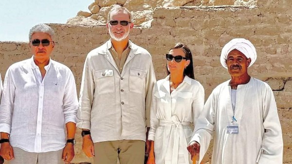 الريس على مع الملك والملكة اسبانيا 