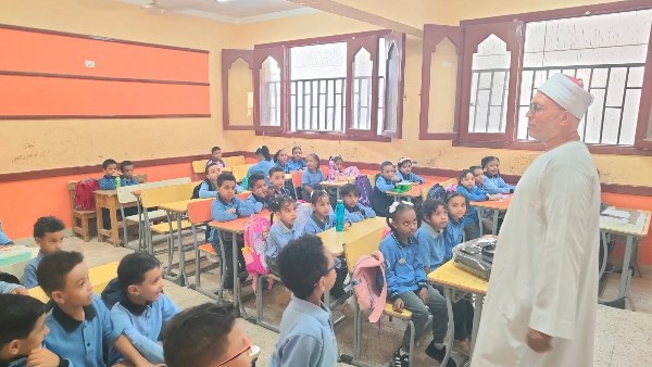 انطلاق العام الدراسي الجديد بالأزهر الشريف في الأقصر وسط أجواء حماسية وانضباط ملحوظ .. صوؤ