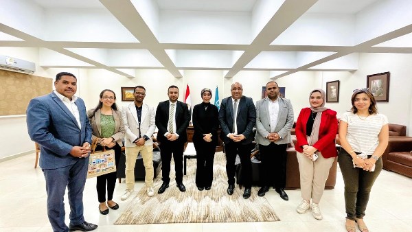 جامعة الأقصر الأهلية تعزز شراكاتها الصحية: لبحث آلية التأمين الصحي لطلابها