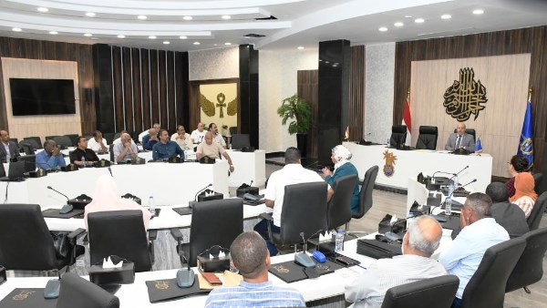 محافظ أسوان يكشف تفاصيل تطبيق قانون الإيجار  الجديد| القصة الكاملة