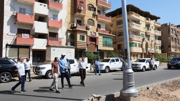 جولة محافظ أسوان