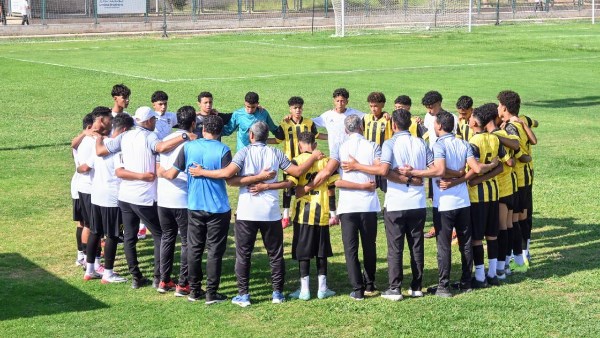 المقاولون 2011