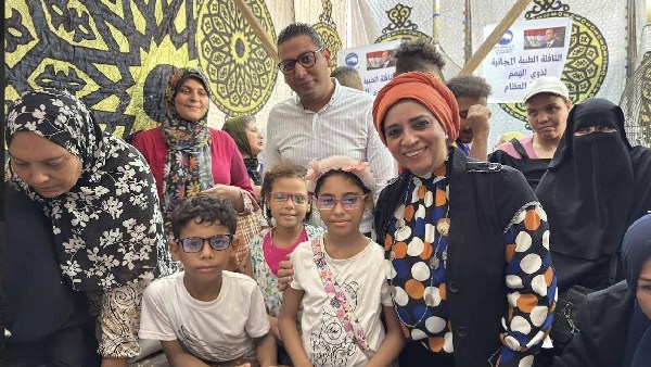 صورة من القافلة الطبية