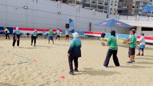 يوم الراكيت السكندري بشاطئ جزيرة الدهب