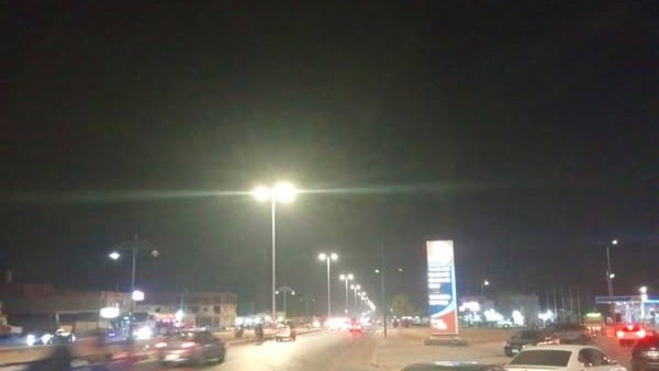 إنارة الطريق  الدولى 