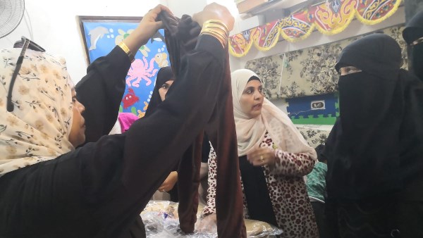هدايا وزى مدرسي مجانى لزى الهمم بمطروح