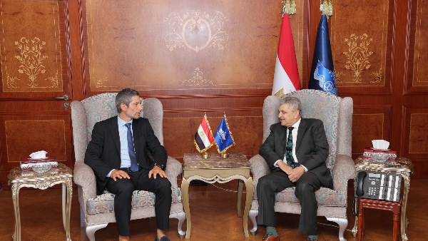 خلال اللقاء 