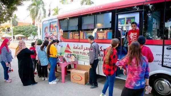 اليوم 6 مساءا  .. متنقلة مكتبة مصر العامة بشارع الجلاء ببورفؤاد 