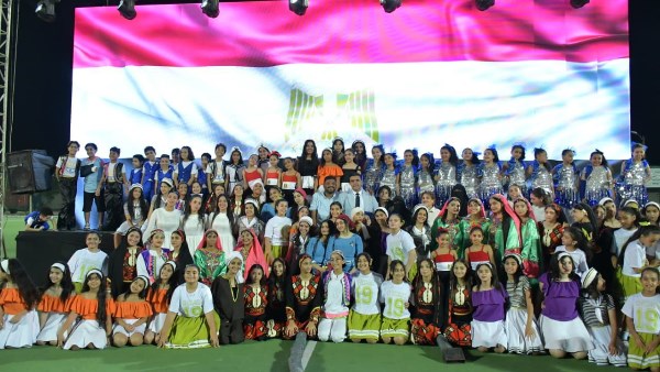 220 فنان يرسمون لوحة وطنية في أوبريت “تحدي وراء تحدي” بافتتاح أولمبياد الشركات ببورسعيد
