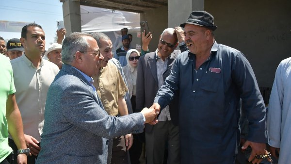 محافظ بورسعيد يؤكد استمرار دعمه للقطاع الزراعي والمزارعين