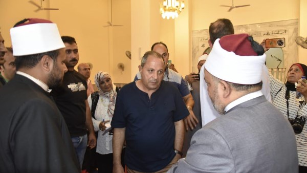 خلال جولة موسعة بمدينة سلام مصر.. محافظ بورسعيد يفتتح حضانة ومسجد 