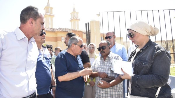 محافظ بورسعيد يوجه بسرعة إنهاء كافة الإجراءات لتشغيل الوحدة الصحية في أقرب وقت لخدمة سكان المدينة