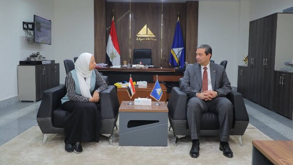 محافظ دمياط 