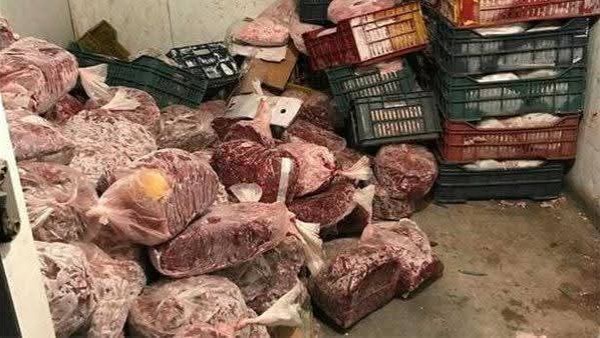 ضبط 7 أطنان دواجن فاسدة ولحوم مذبوحة خارج السلخانة بالقليوبية