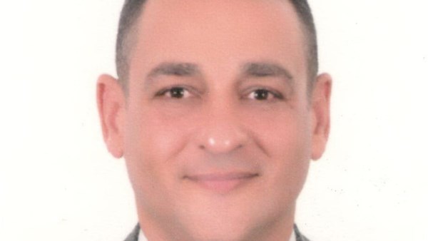 الدكتور أسامة ندا 