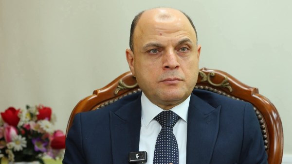 محافظ كفر الشيخ يتابع رد الشيء لأصله بطريق محلة موسى .. صور
