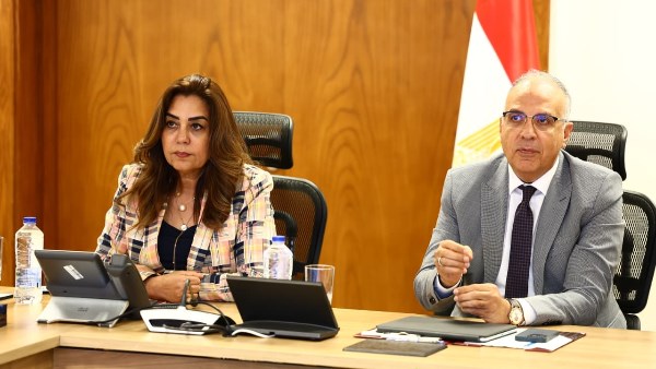 وزي التنمية المحلية والري