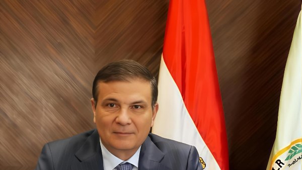 توفي أثناء إزالة التعديات .. وزير الزراعة ينعى مهندساً في قنا