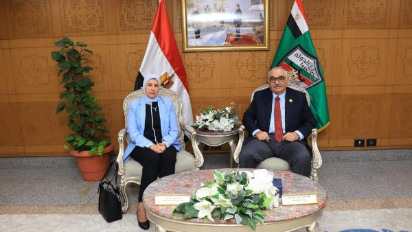 جانب من الزيارة